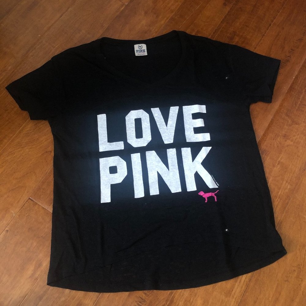 LOVE PINK V-NECK